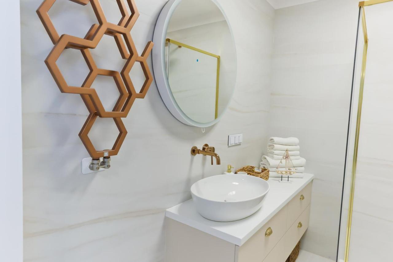 M&K Apartamenty Sailors Golden Yacht, Gdansk - Wyspa Sobieszewska Bagian luar foto