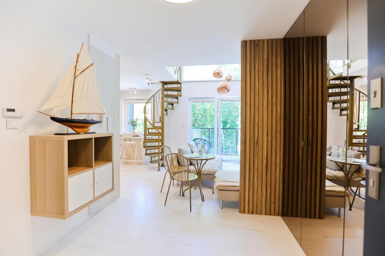 M&K Apartamenty Sailors Golden Yacht, Gdansk - Wyspa Sobieszewska Bagian luar foto