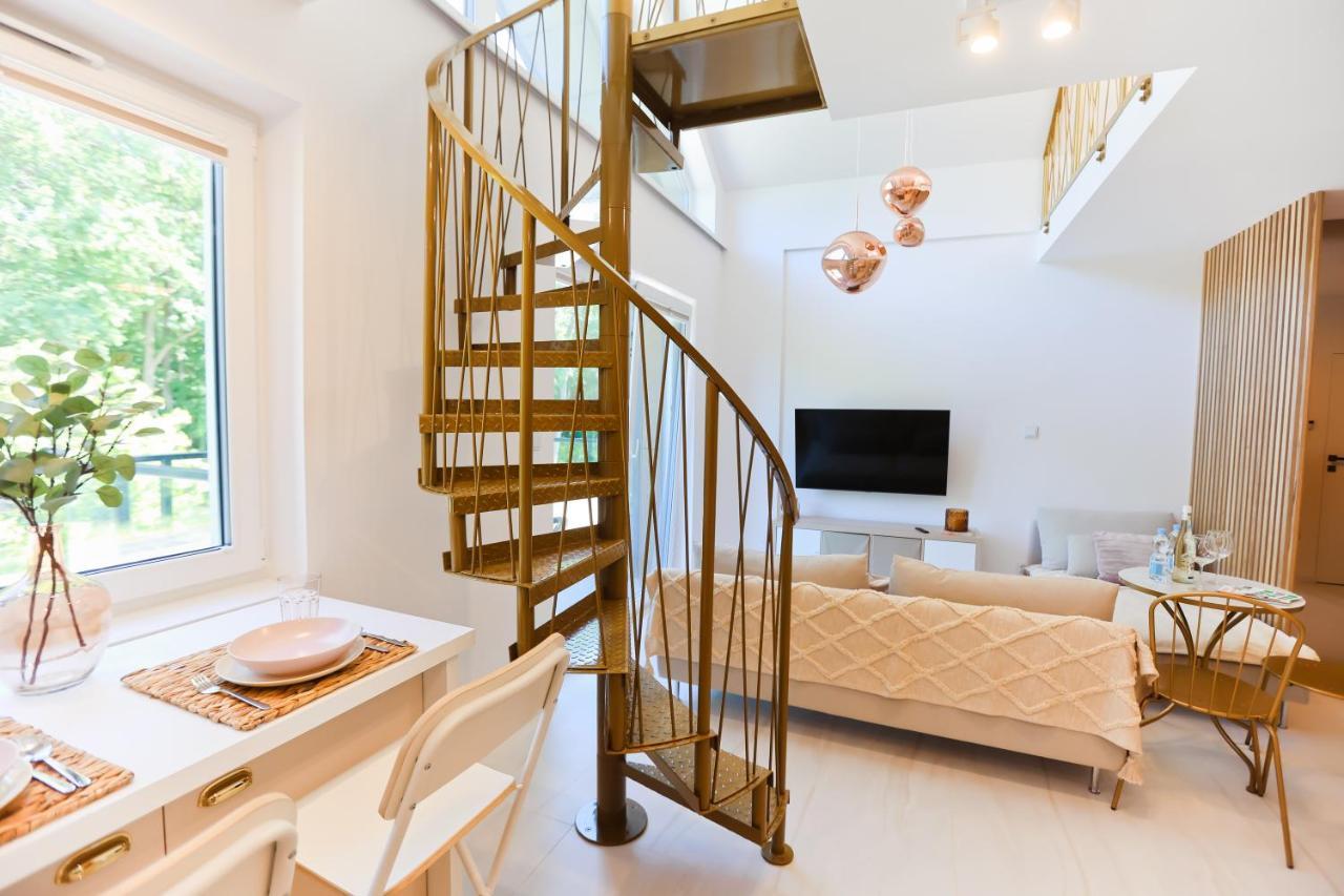 M&K Apartamenty Sailors Golden Yacht, Gdansk - Wyspa Sobieszewska Bagian luar foto