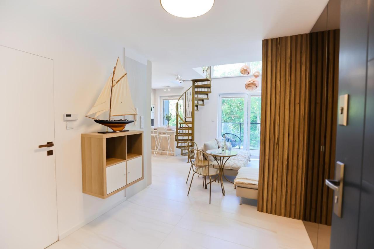 M&K Apartamenty Sailors Golden Yacht, Gdansk - Wyspa Sobieszewska Bagian luar foto