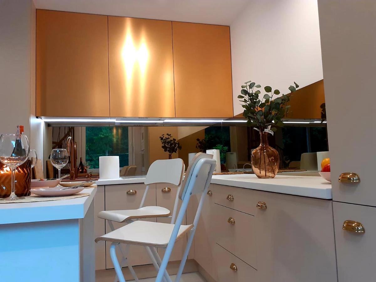 M&K Apartamenty Sailors Golden Yacht, Gdansk - Wyspa Sobieszewska Bagian luar foto